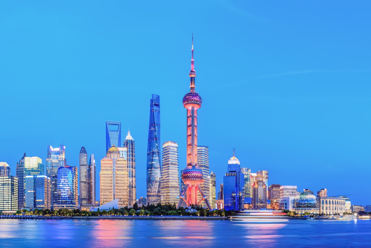 民商易專業國內尋人查址服務，覆蓋全國300+城市。擁有合法調查資質、本地化資源網絡、AI技術輔助，專業處理失聯人員查找、債務人追蹤、背景調查等各類國內案件。